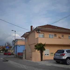 Nediljko & Mila Appartamento Zara